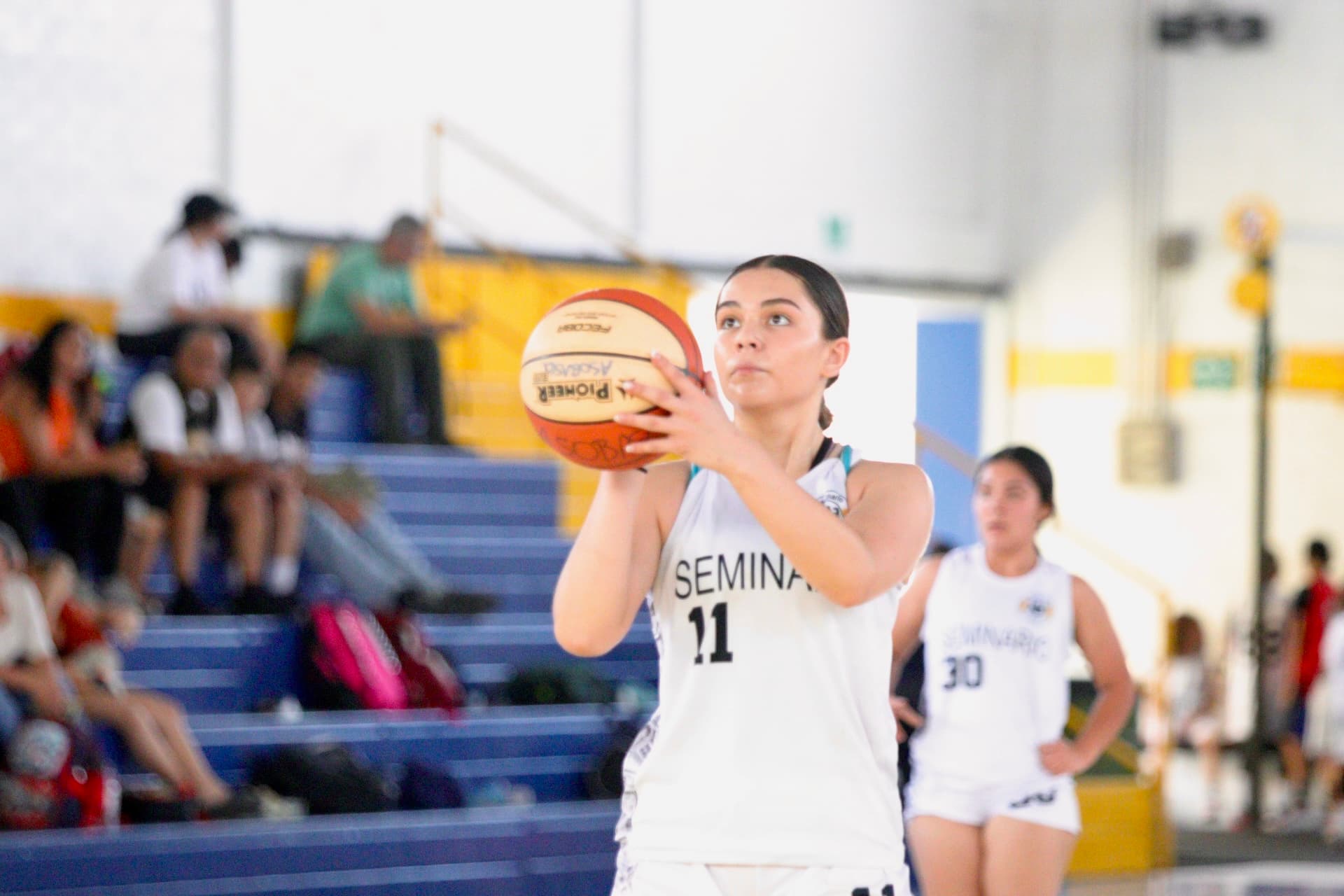 Liga menor femenina Gold Basketball Program 03