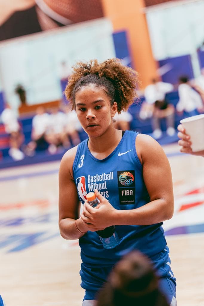 Liga menor femenina Gold Basketball Program 04