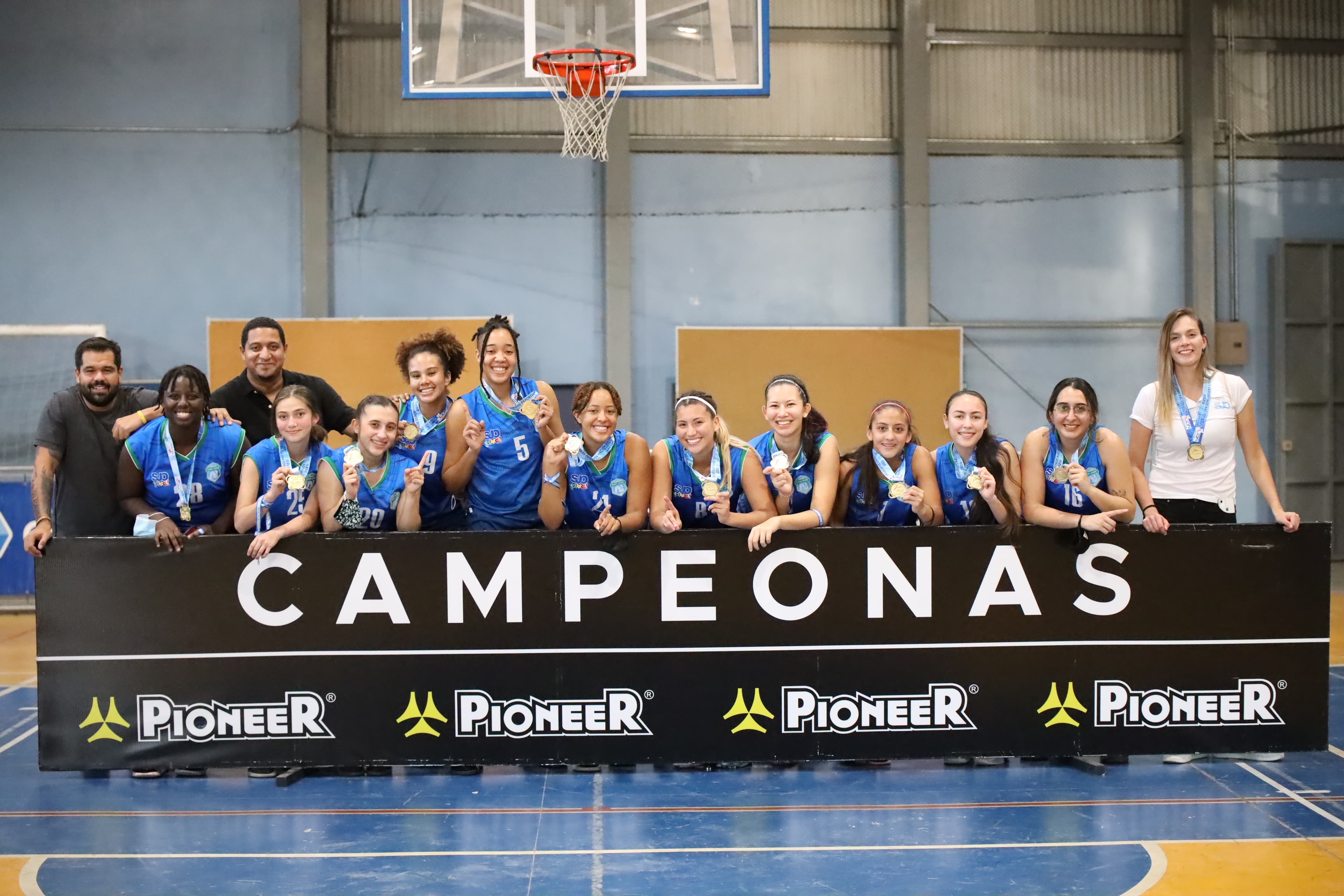 Liga menor femenina Gold Basketball Program 05
